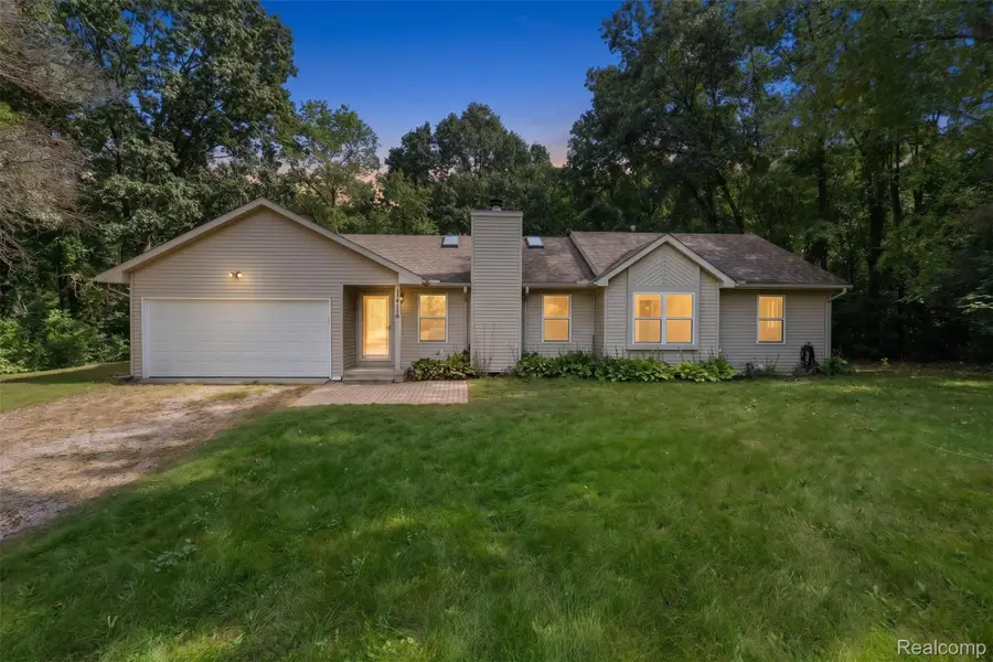 4309 S Baldwin Road, Orion, MI 48359 - #2