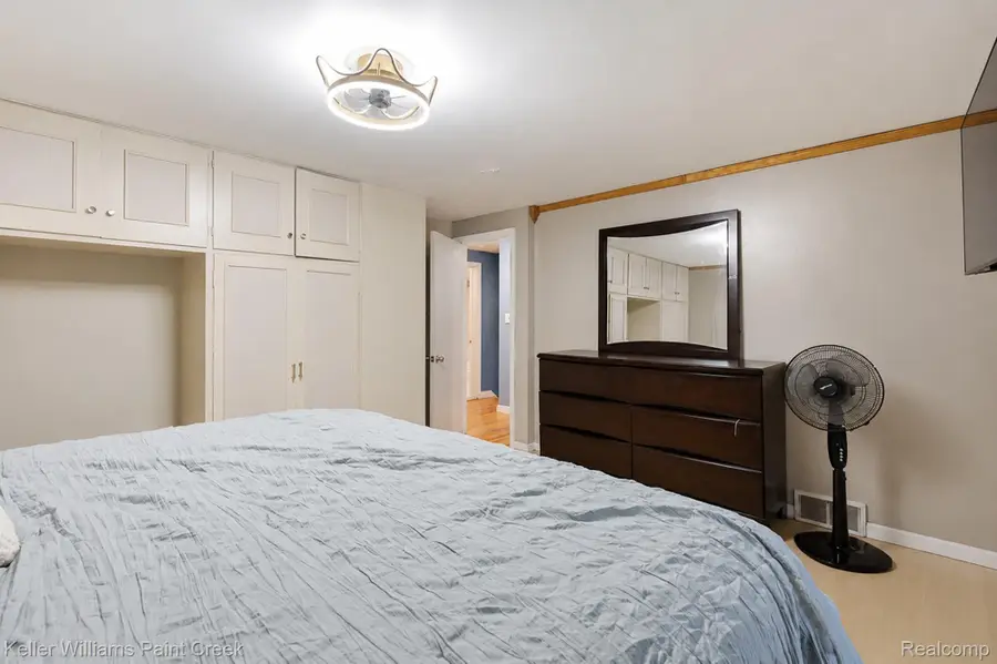 17584 Roxbury Avenue, Southfield, MI 48075 - #3