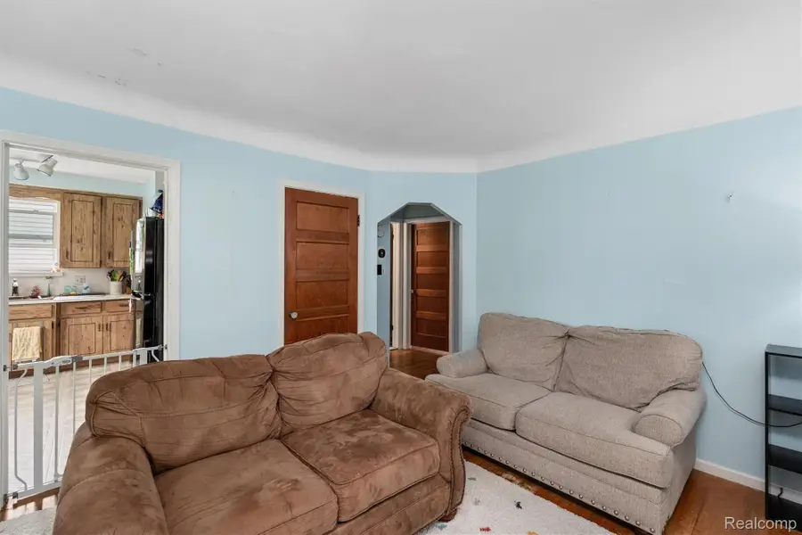 28861 Melvin Street, Roseville, MI 48066 - #3