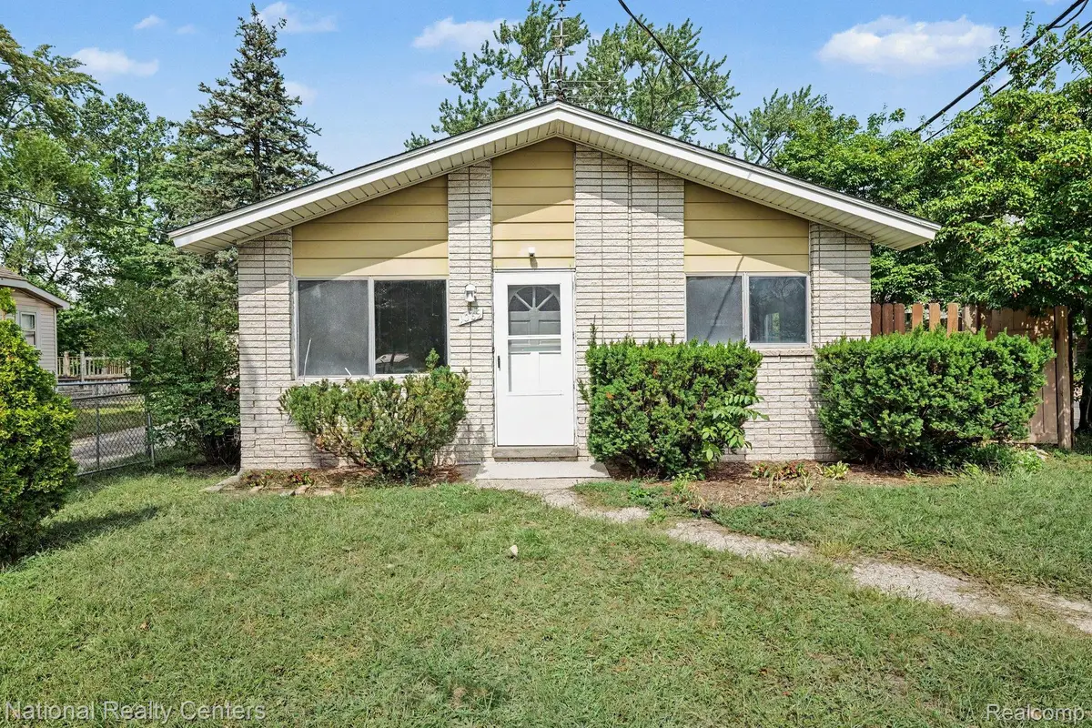 1069 Urbancrest Drive, Troy, MI 48083 - #1