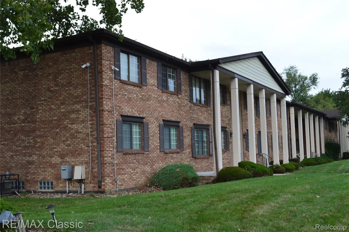 19711 E 8 Mile Road #69, Saint Clair Shores, MI 48080 - #1
