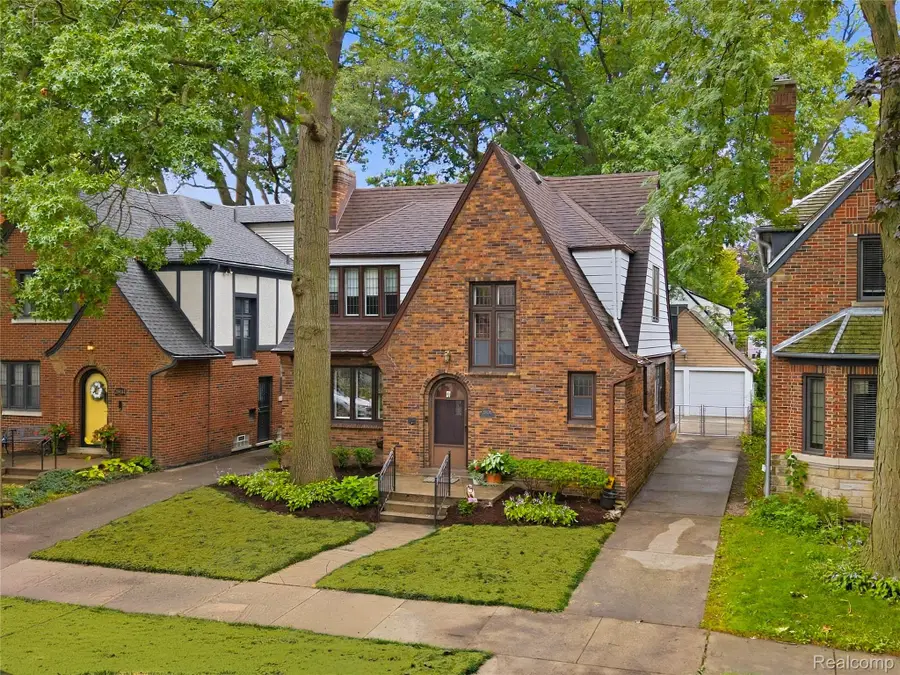 20436 Briarcliff Road, Detroit, MI 48221 - #3
