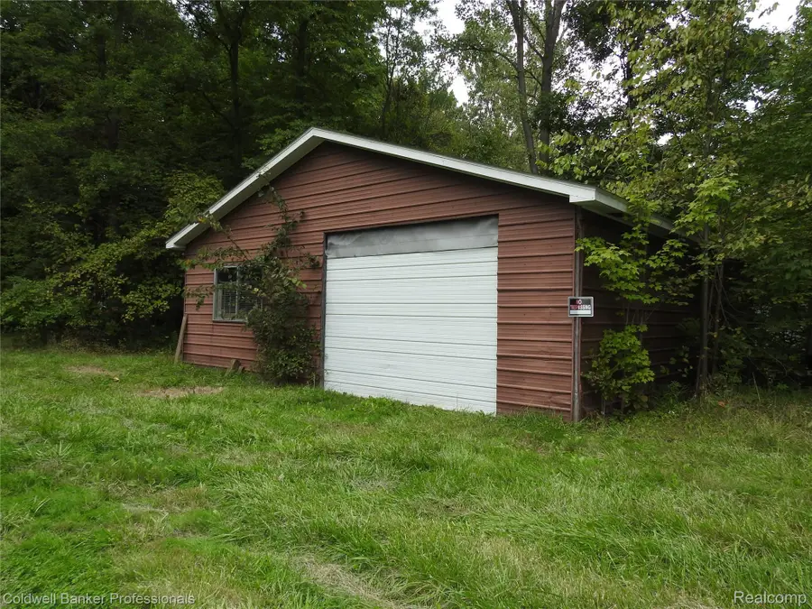 1988 S Elba Road, Lapeer, MI 48446 - #3