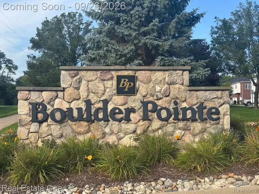 6825 Boulder Pointe Drive #32, Washington, MI 48094 - #2