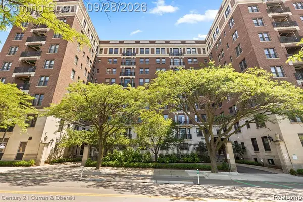 2900 E Jefferson Avenue #D501, Detroit, MI 48207