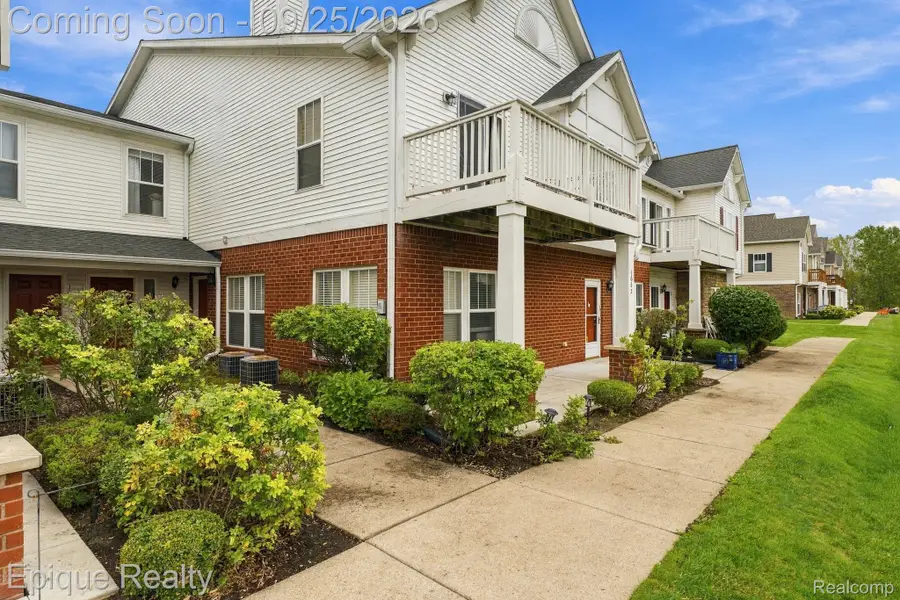 1661 Welland Street, Howell, MI 48855 - #2