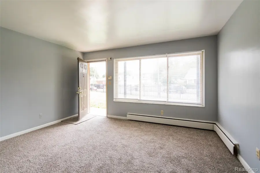 9455 Chalmers Street, Detroit, MI 48213 - #3
