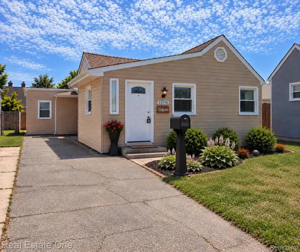 21218 Woodward Street, ClintonTwp, MI 48035