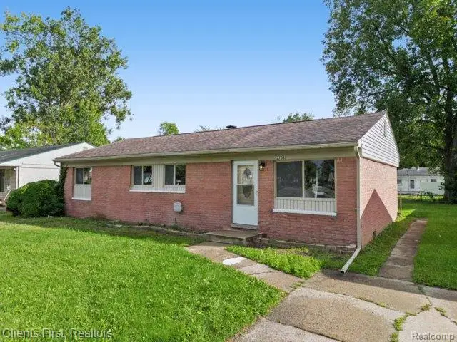 27031 S Leroy Street E, Taylor, MI 48180 - #3
