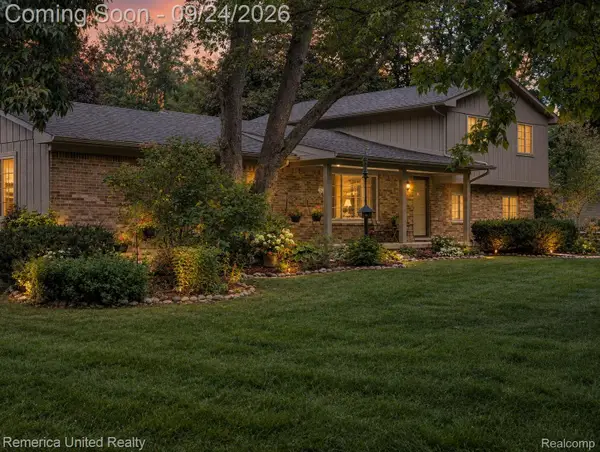6601 Hemlock Court, Brighton, MI 48116