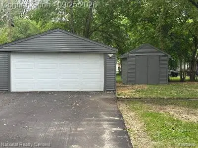 2546 LAFAY DRIVE N Lafay Drive, West Bloomfield, MI 48324 - #3