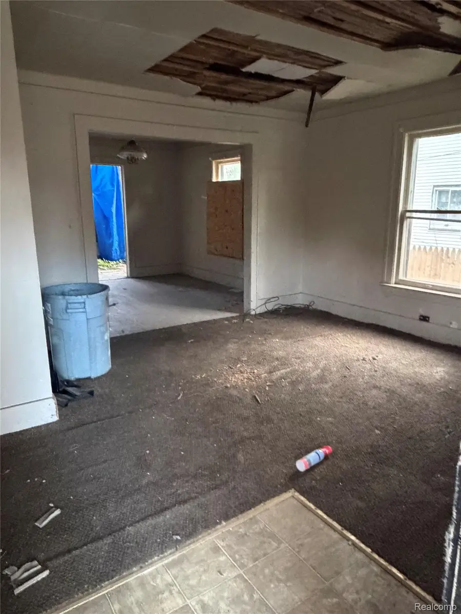 111 Hamilton Street, Pontiac, MI 48342 - #2