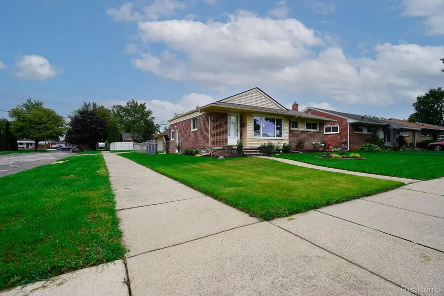 12890 Hemingway, Redford, MI 48239 - #3