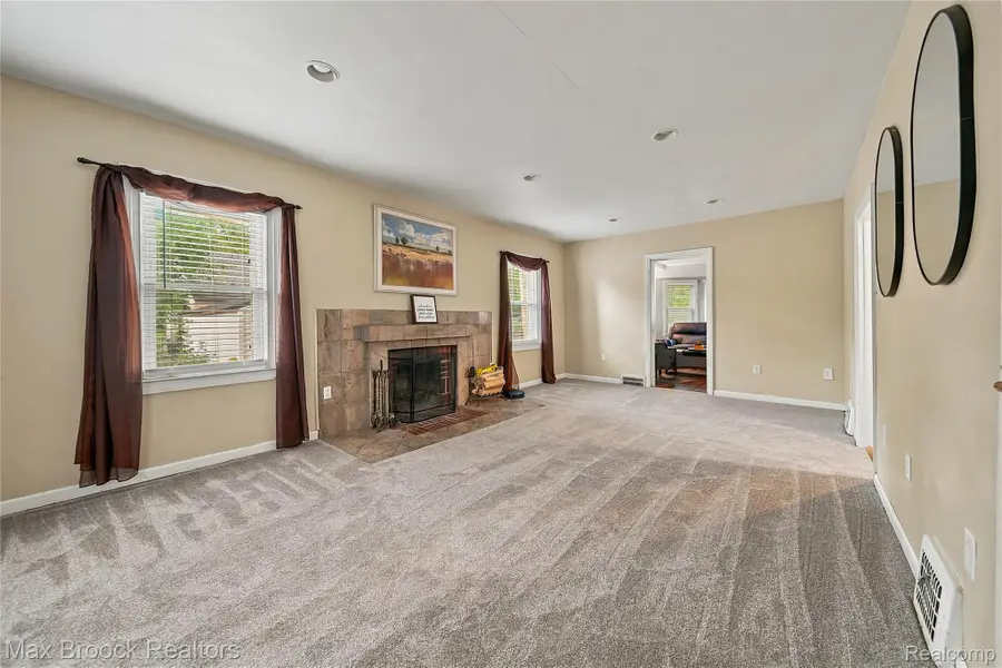 19782 Sumner, Redford, MI 48240 - #3