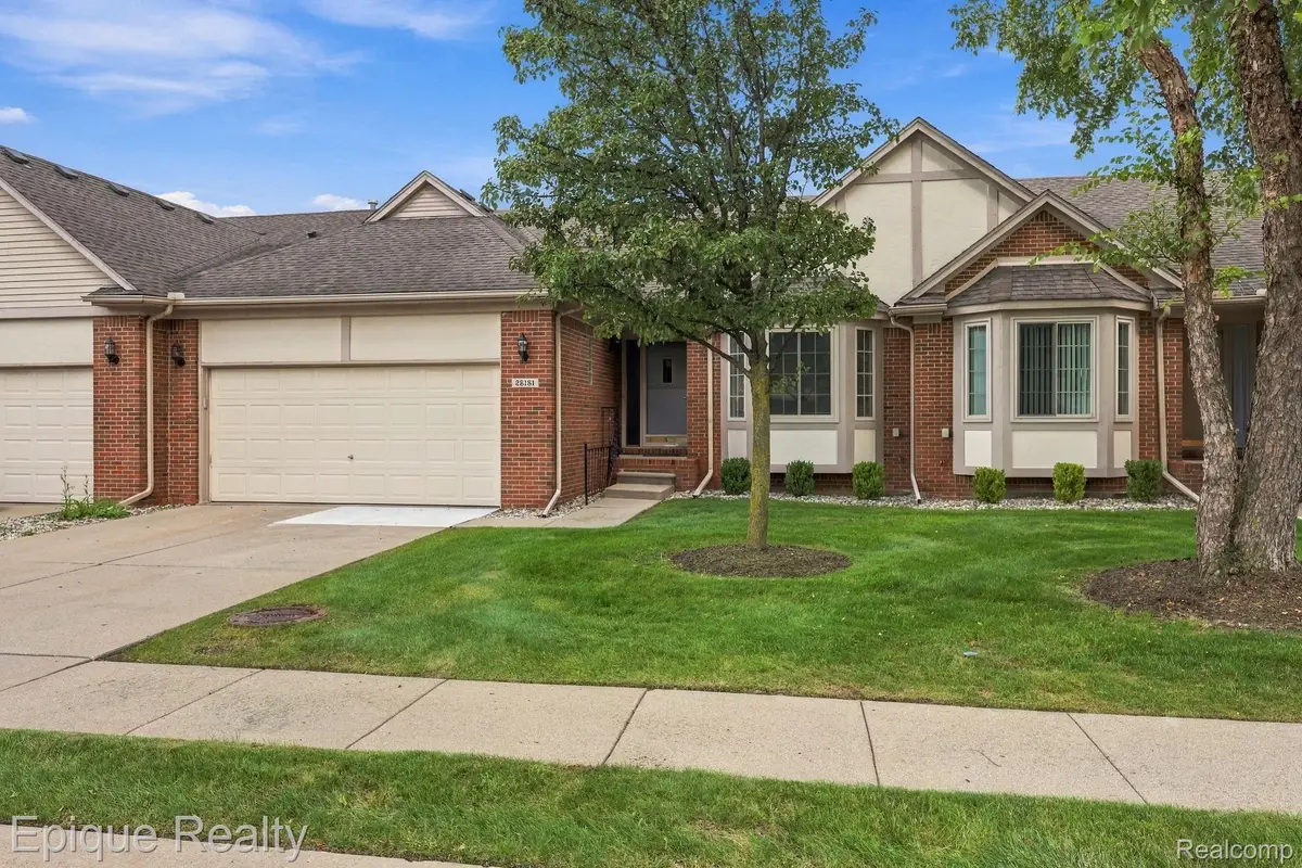 28181 Cottonwood Court #31, Chesterfield, MI 48047 - #1