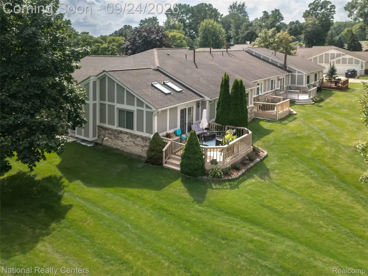42186 Blossom Lane #40, Clinton, MI 48038 - #1
