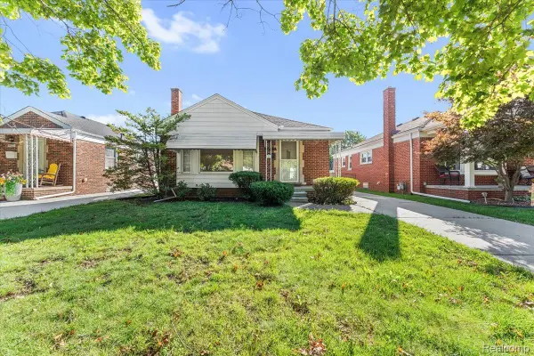 9929 Carter Avenue, AllenPark, MI 48101