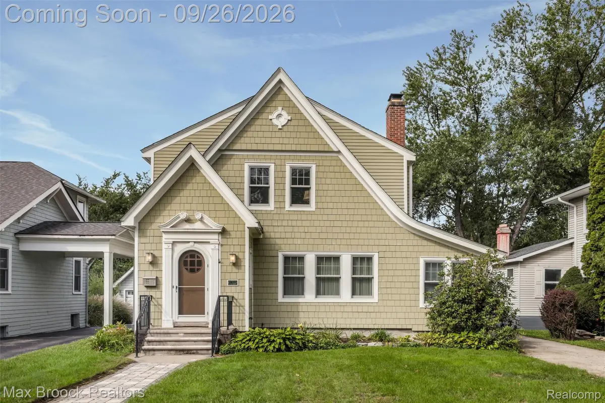 46 Oakdale Boulevard, Pleasant Ridge, MI 48069 - #1
