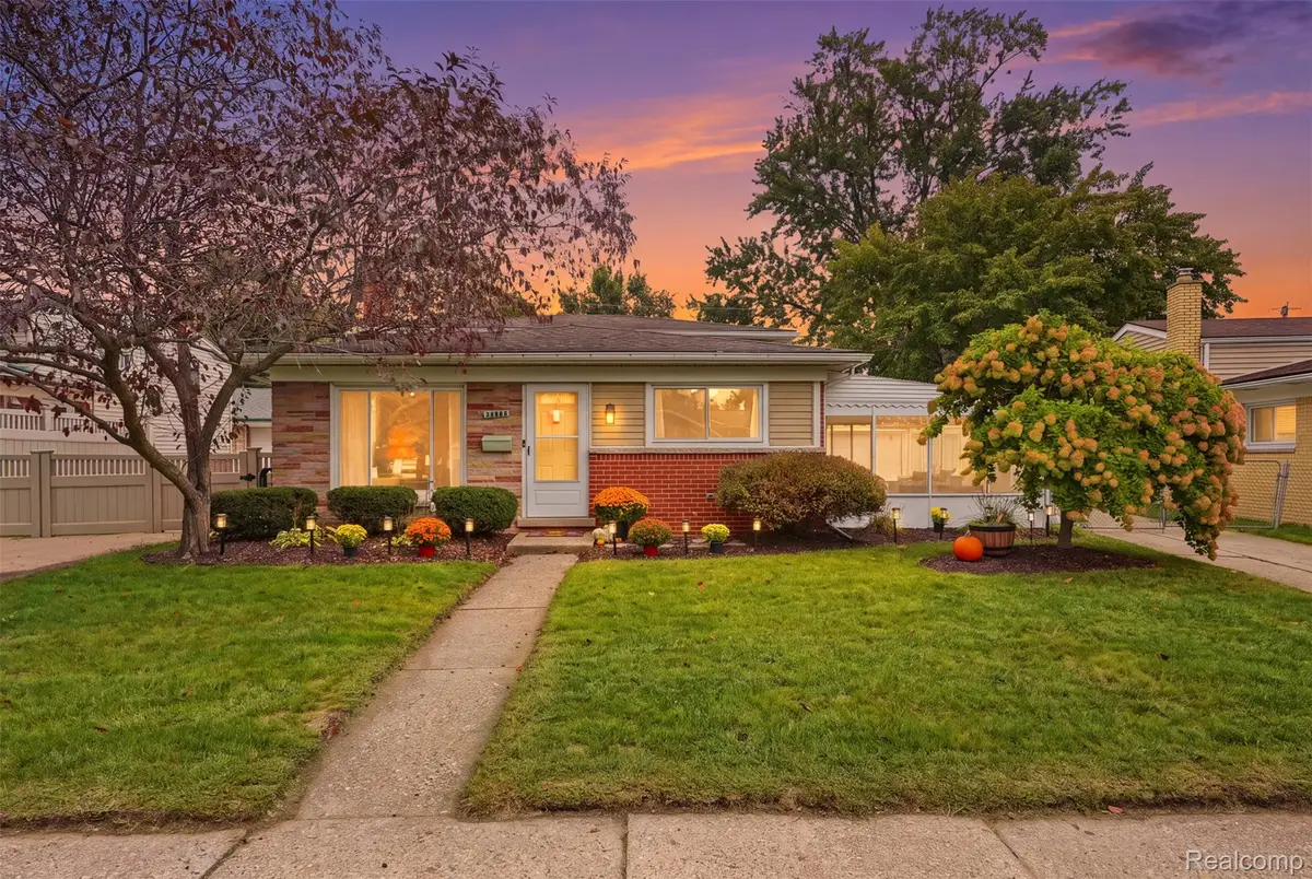 28282 Couzens Avenue, Madison Heights, MI 48071 - #1