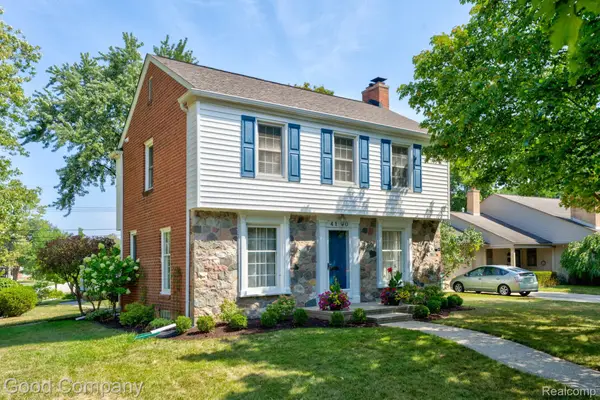 4190 Arlington Drive, RoyalOak, MI 48073