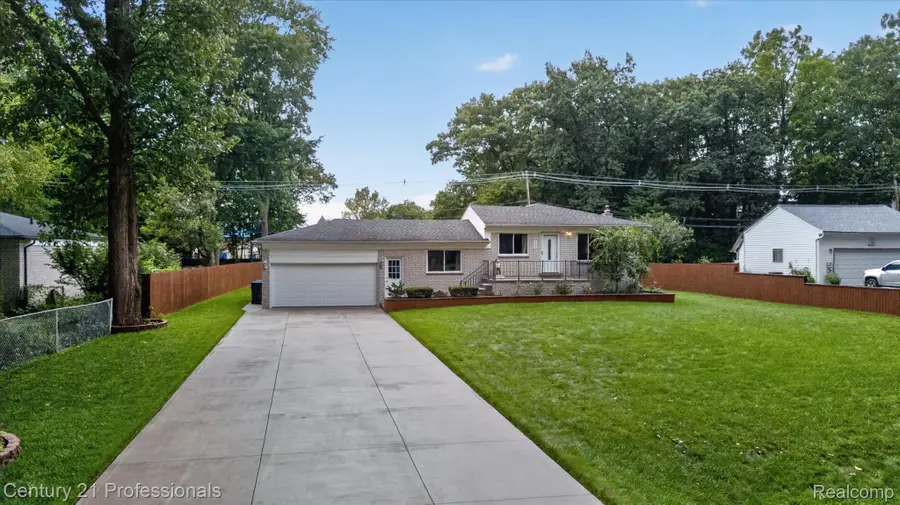 2494 Frankson Avenue, Rochester Hills, MI 48307 - #3