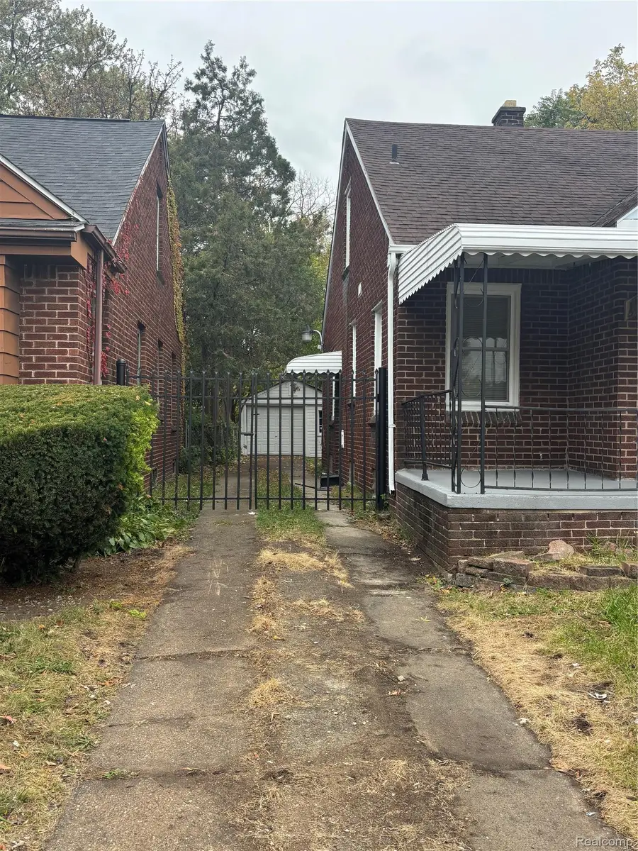 15909 Lauder Street, Detroit, MI 48227 - #3