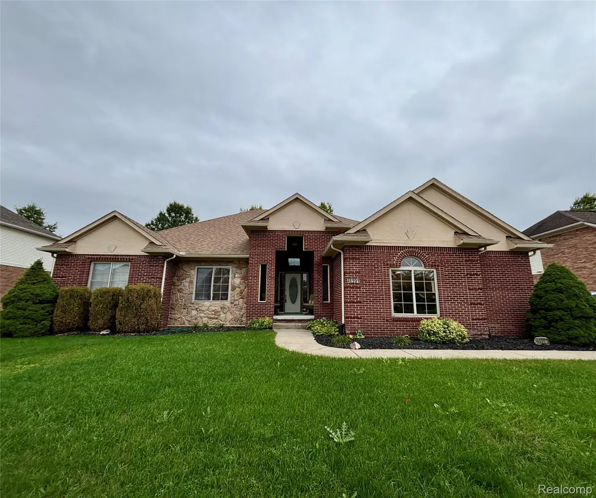 46991 Hidden River Circle N, Canton, MI 48188 - #1