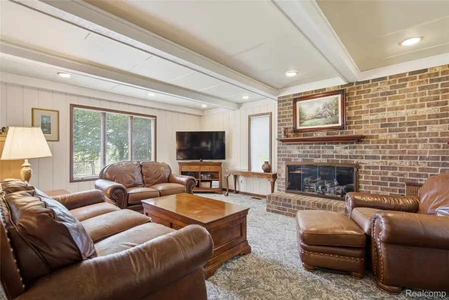 1510 Kings Carriage Road, Grand Blanc, MI 48439 - #2