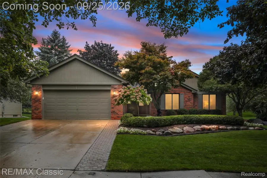 25511 Buckminster Drive, Novi, MI 48375 - #2