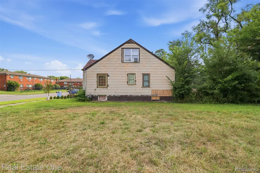 14320 Maiden Street, Detroit, MI 48213 - #3