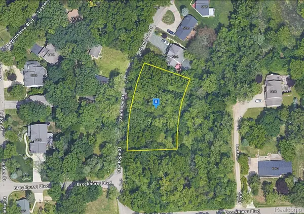 5555 Stanhope Street, WestBloomfield, MI 48322
