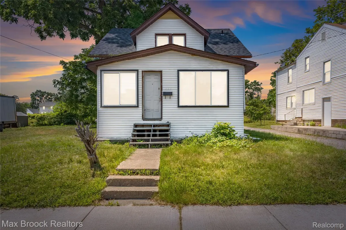 268 S Paddock Street, Pontiac, MI 48342 - #1
