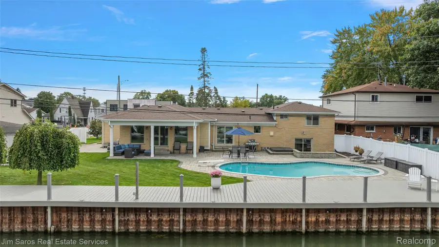 22461 Benjamin Street, Saint Clair Shores, MI 48081 - #2