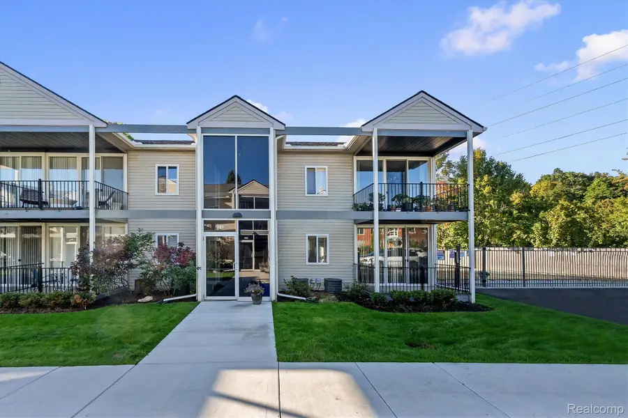 307 N Eton Street #A, Birmingham, MI 48009 - #2