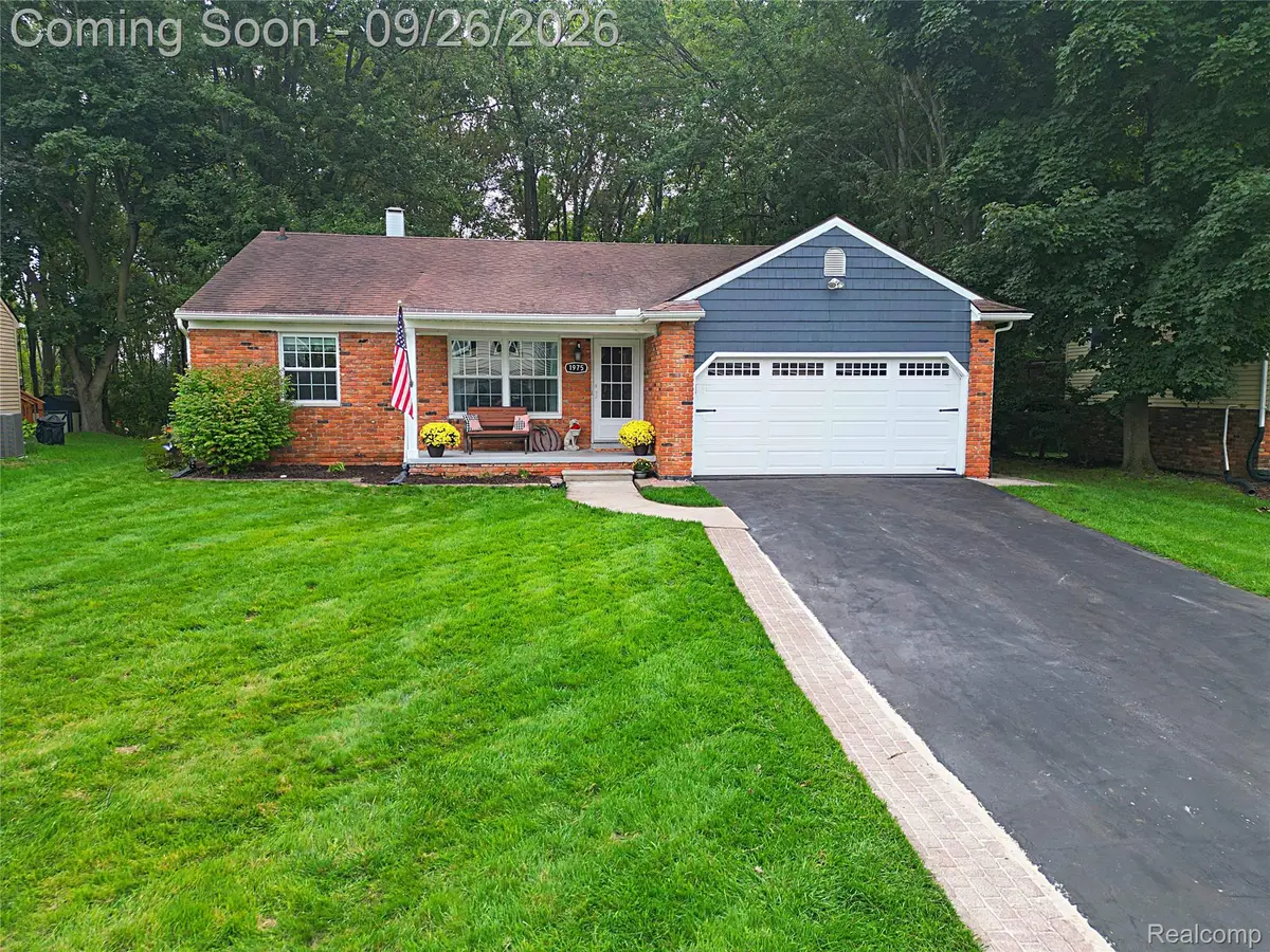 1975 Teaneck Circle, Wixom, MI 48393 - #1
