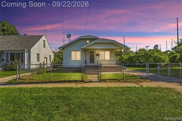 4609 Pengelly Road, Flint, MI 48507