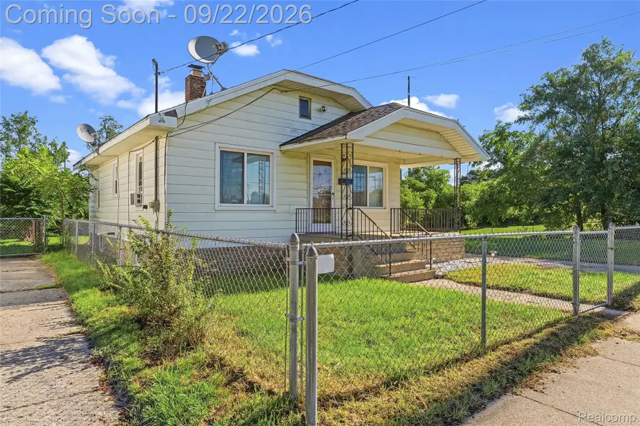 4609 Pengelly Road, Flint, MI 48507 - #3