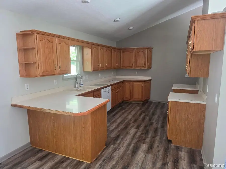 1190 Kettering Street, Burton, MI 48509 - #2