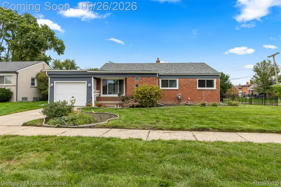 29530 Robert Drive, Livonia, MI 48150 - #2