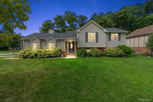 759 Kentucky Drive, RochesterHills, MI 48307