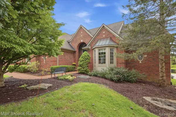 1731 Rico Road, CommerceTwp, MI 48382