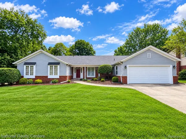 44967 Governor Bradford Road, Plymouth, MI 48170