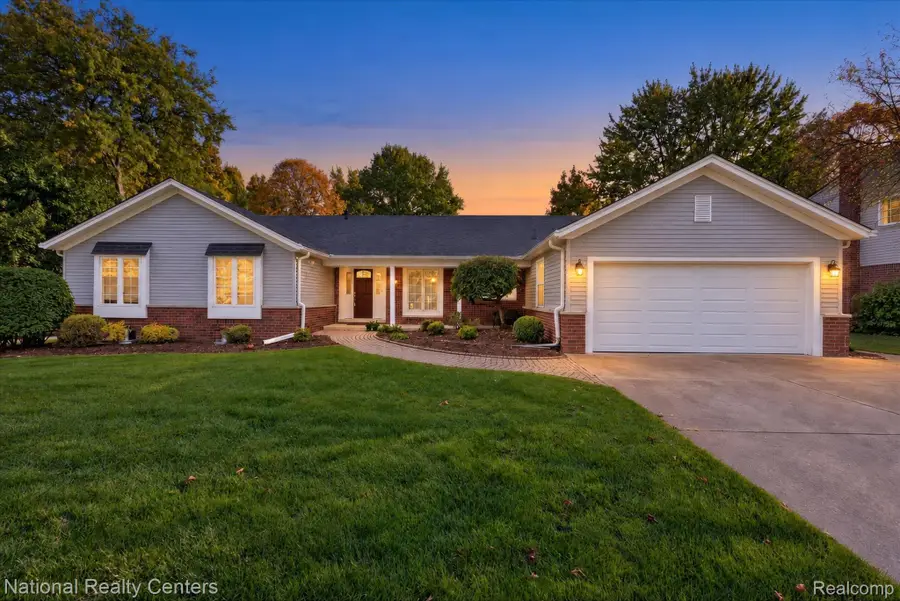44967 Governor Bradford Road, Plymouth, MI 48170 - #2