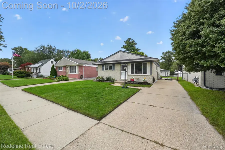 33705 Fernwood Street, Westland, MI 48186 - #3
