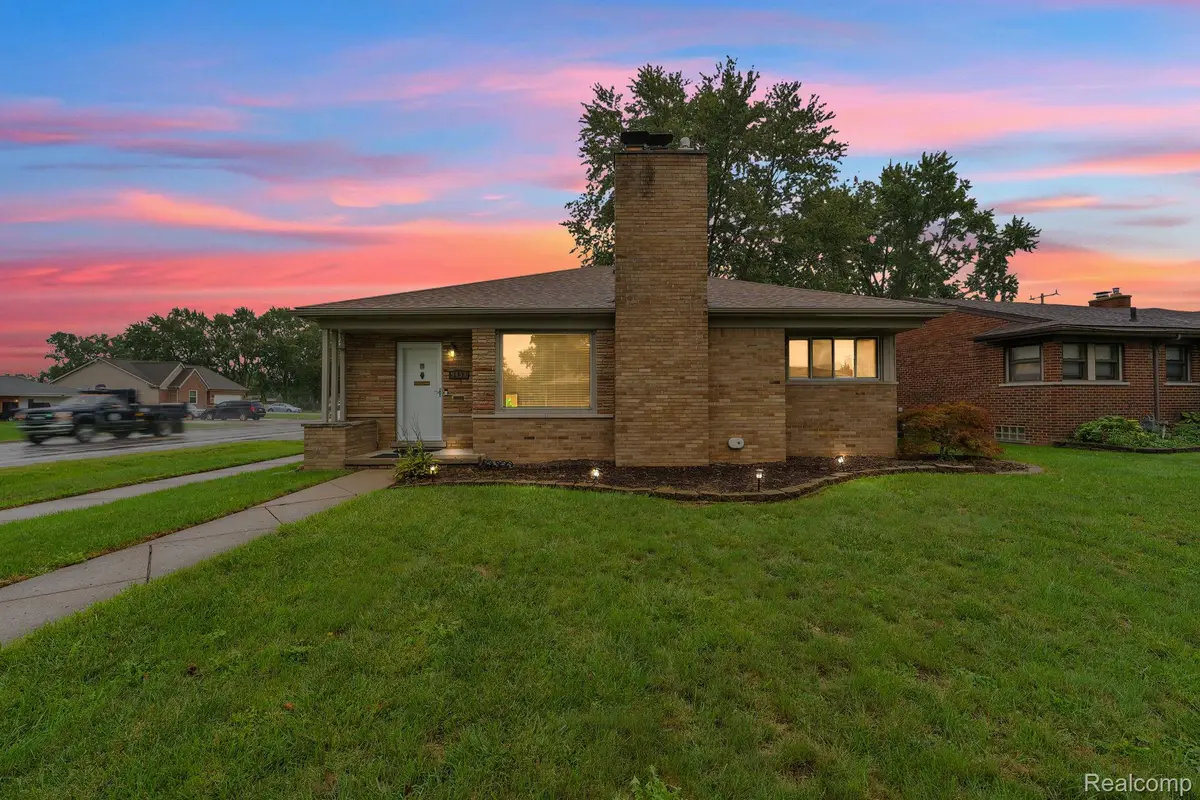 9458 Marion Crescent, Redford, MI 48239 - #1