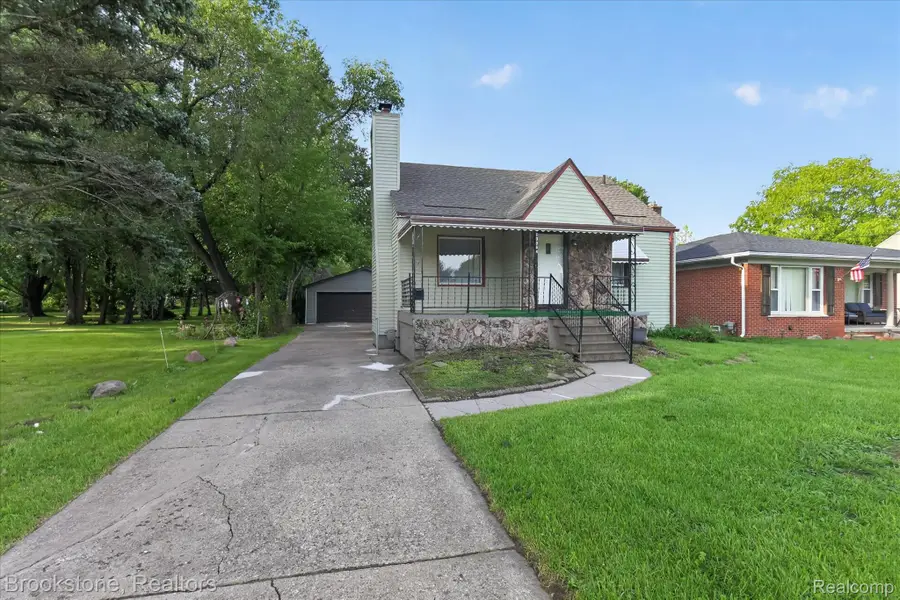 19064 Toepfer Drive, Eastpointe, MI 48021 - #2