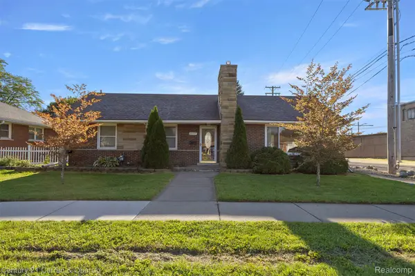 8017 Rosedale Boulevard, AllenPark, MI 48101
