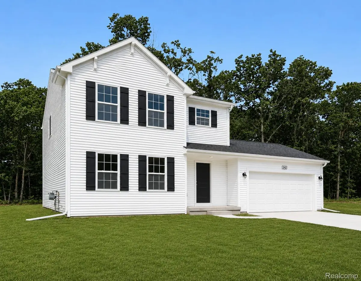 667 Woodvalley Drive, Corunna, MI 48817 - #1