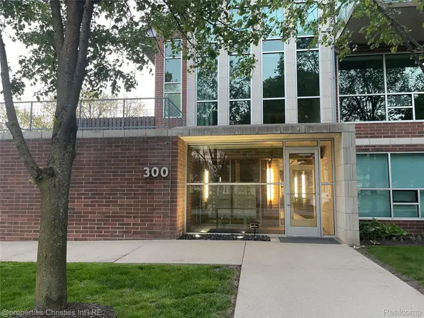 300 Hamilton Street #305, Plymouth, MI 48170