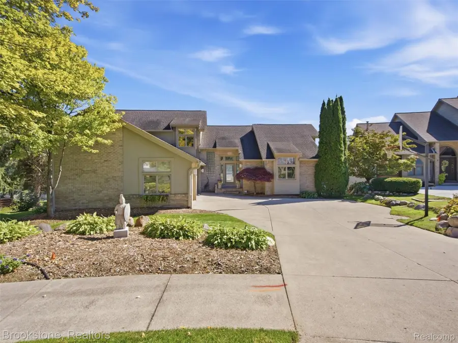 2613 Cove Bay Drive, Waterford, MI 48329 - #3